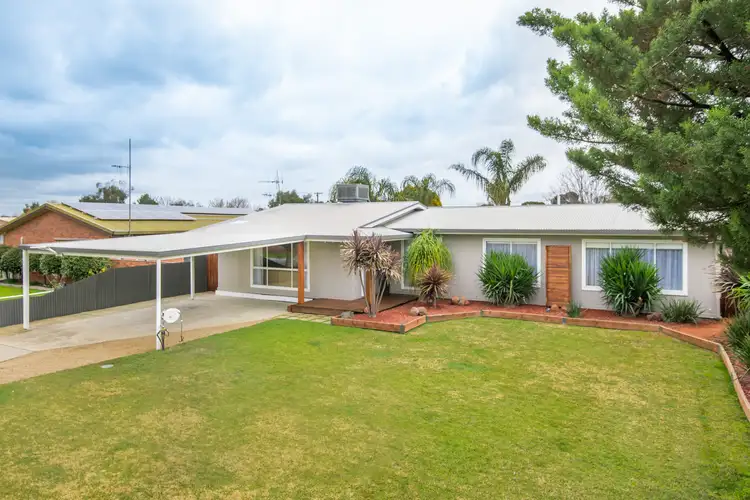 8 SMITH STREET, Tallygaroopna VIC 3634