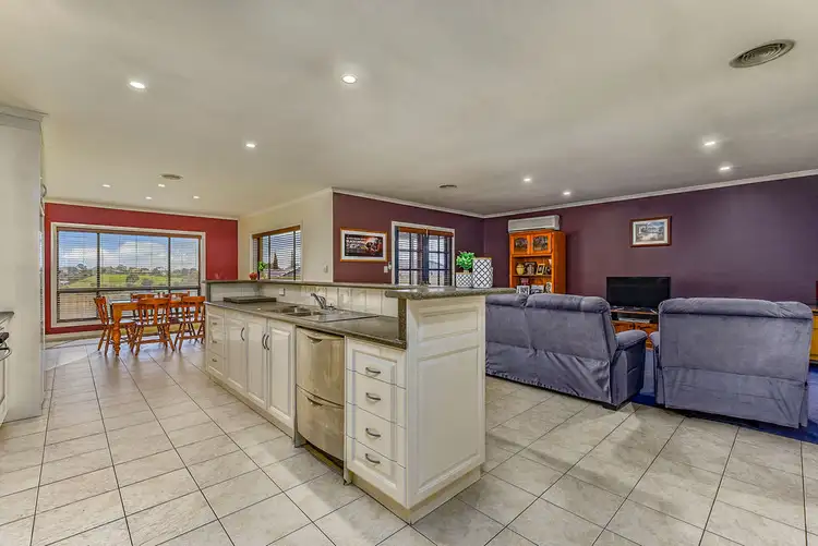 Sixth view of Homely house listing, 16 Dalkeith Drive, Mount Gambier SA 5290