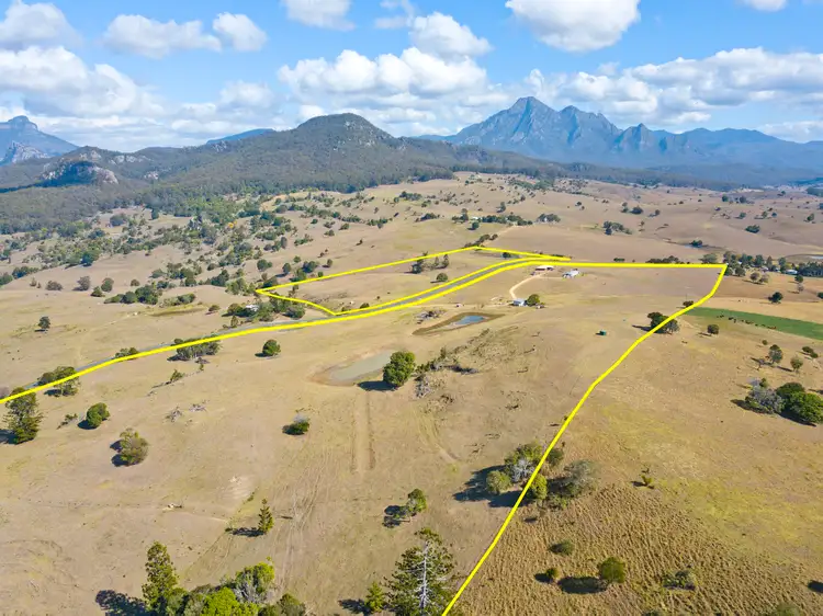 208 Barney View Road, Palen Creek QLD 4287
