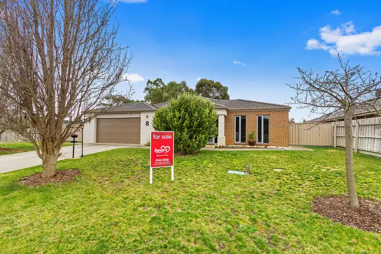 Second view of Homely house listing, 8 Stuart Place, Sale VIC 3850