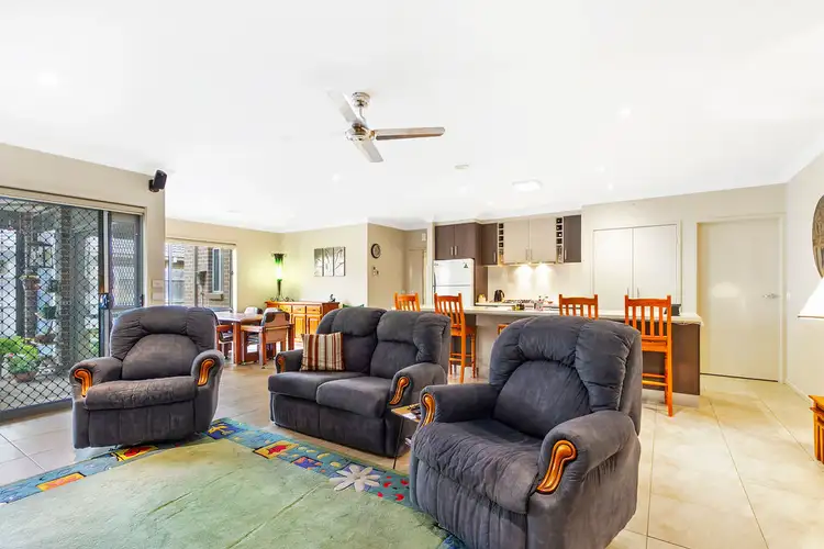 Fifth view of Homely house listing, 8 Stuart Place, Sale VIC 3850