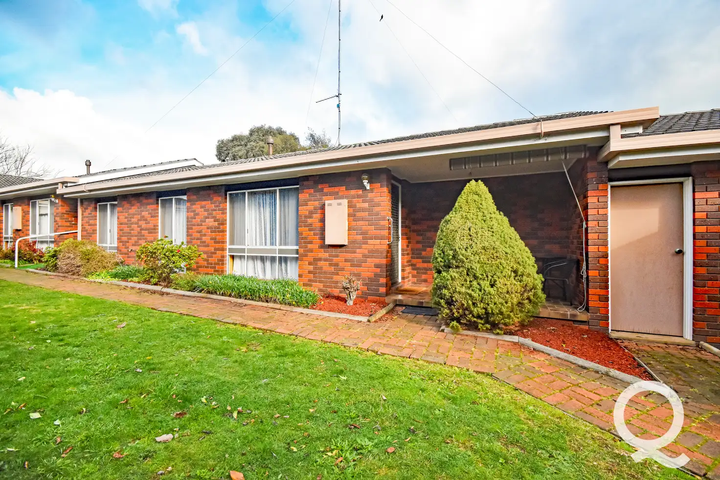 Main view of Homely unit listing, 2/40 Gladstone Street, Warragul VIC 3820