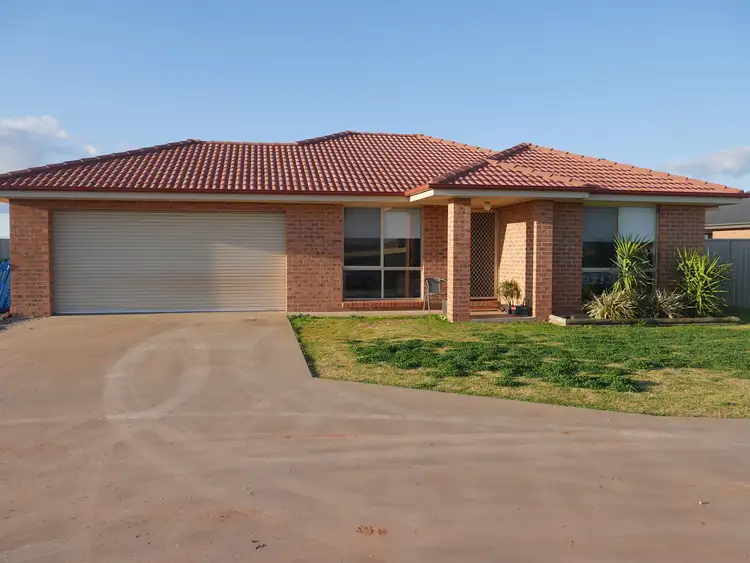 Main view of Homely house listing, 11 Golf Club Drive, Leeton NSW 2705