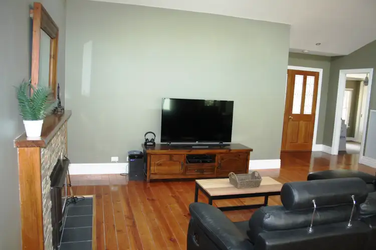 Fifth view of Homely house listing, 3 Young Street, Bonnie Doon VIC 3720