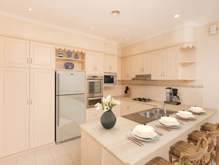 Second view of Homely house listing, 4 Topaz Court, Mildura VIC 3500