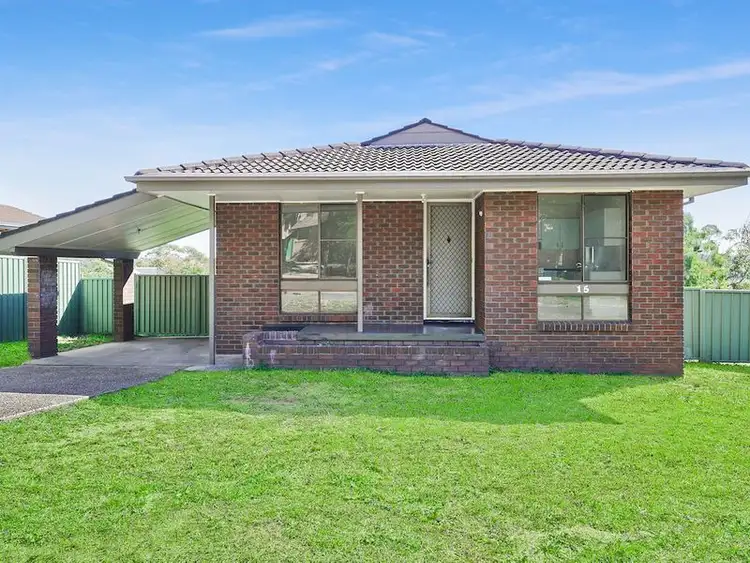 15 O'Neill Road, Menai NSW 2234