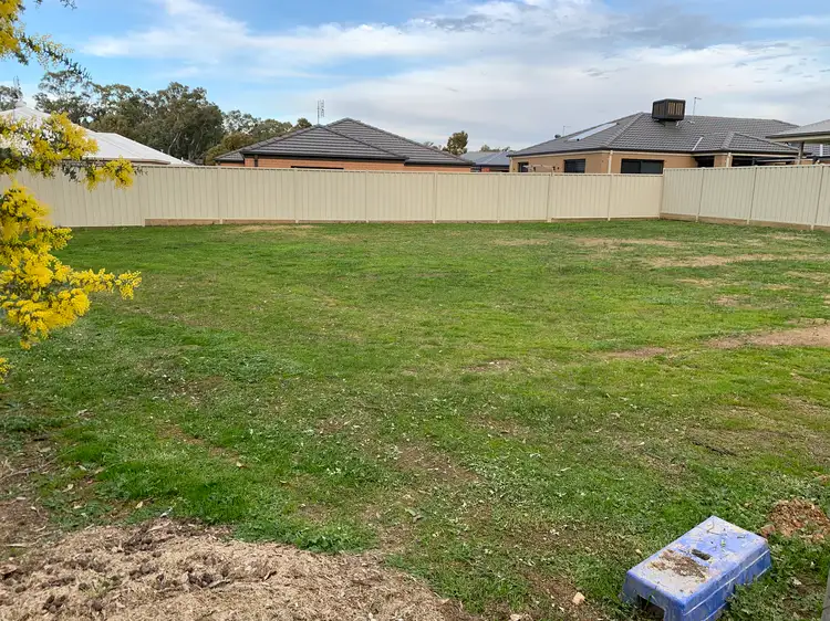 3 Miners Rest, Kangaroo Flat VIC 3555