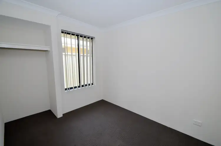 Sixth view of Homely house listing, 2 Cornhill Entrance, Hilbert WA 6112