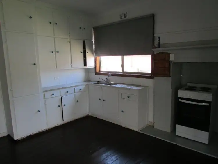 Fourth view of Homely house listing, 202 Woods Street, Donald VIC 3480