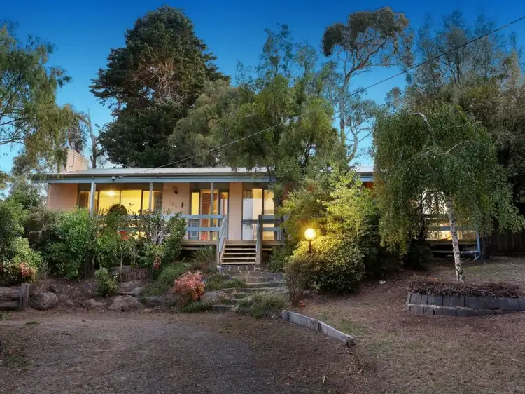 888 Warburton Highway, Seville East VIC 3139