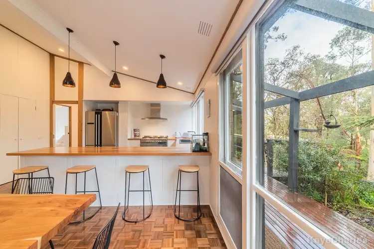 13 Sunnyside Terrace, Emerald VIC 3782