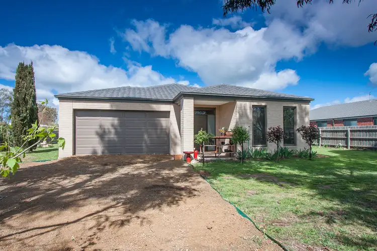 5 Chauncey Street, Lancefield VIC 3435