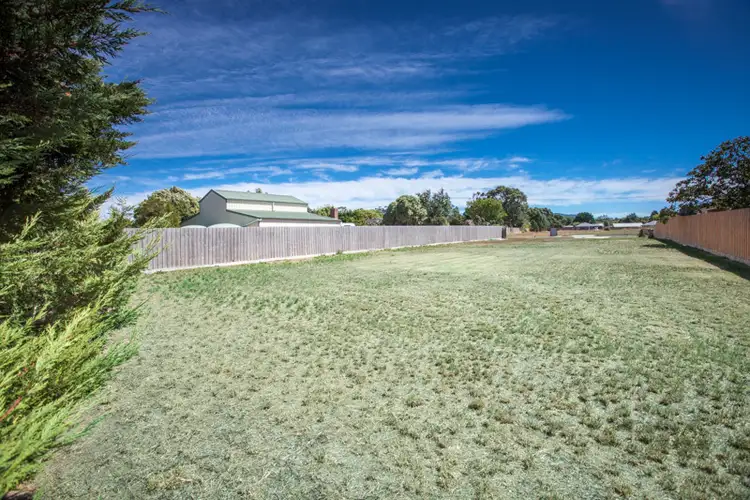 LOT 2 Roger Street, Romsey VIC 3434