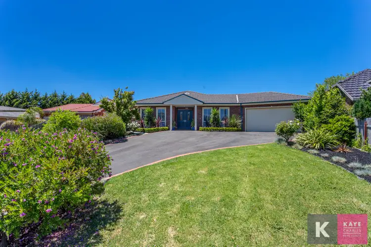6 Tudor Court, Narre Warren VIC 3805