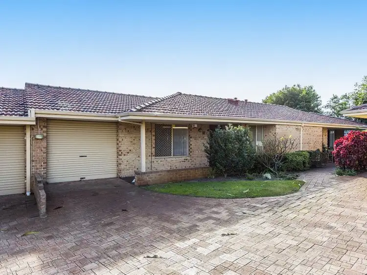 2 Theakston Green, Leeming WA 6149