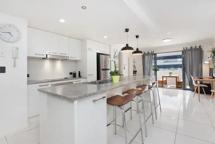 13/40 Primary School Court, Maroochydore QLD 4558