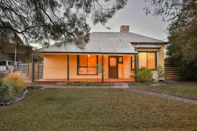 9 SARNIA AVENUE, Mildura VIC 3500