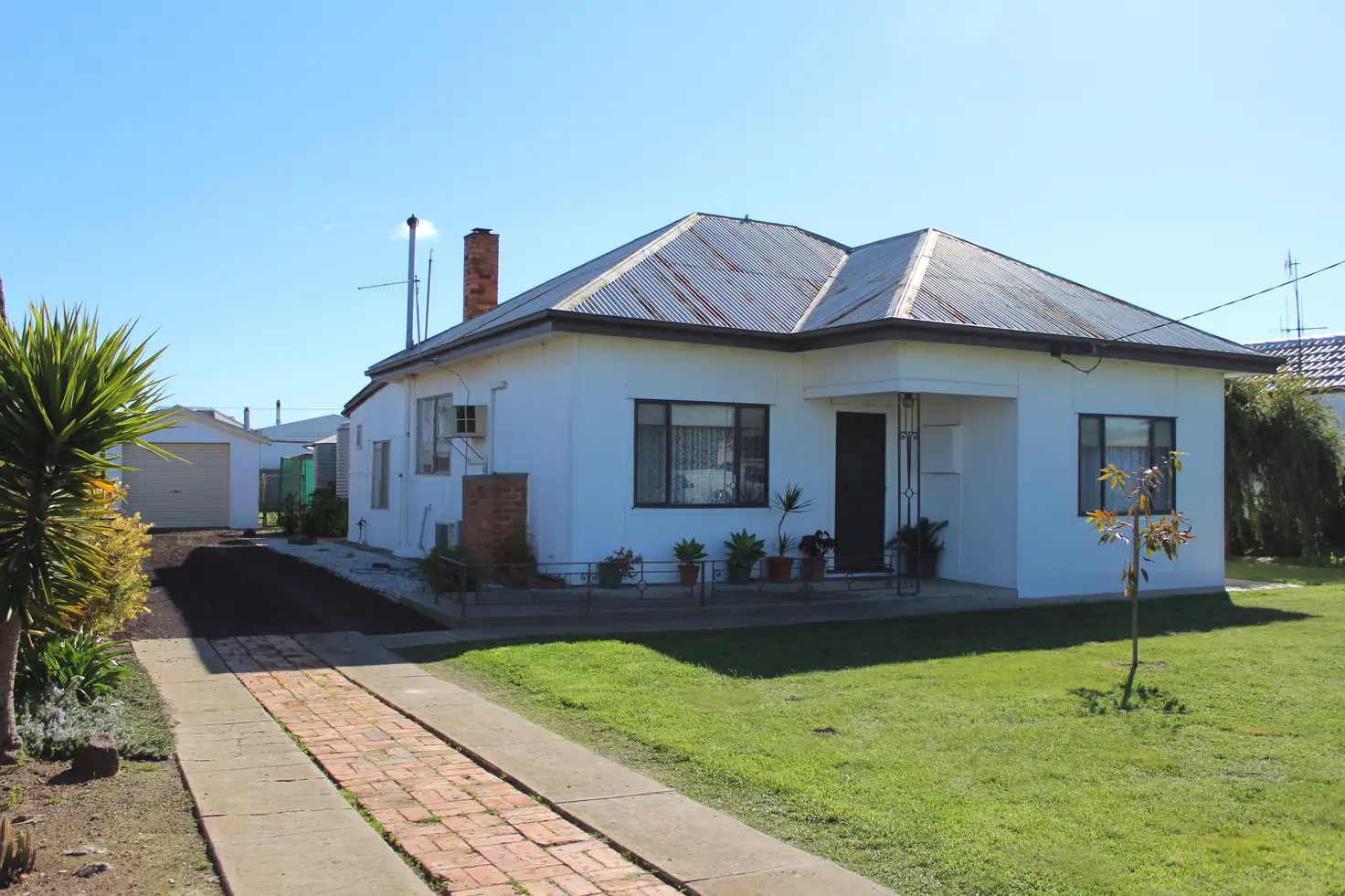 Main view of Homely house listing, 10 Langford Street, Nhill VIC 3418