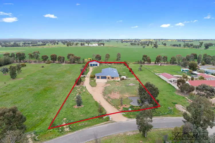 16 James Lillis Drive, Yarrawonga VIC 3730