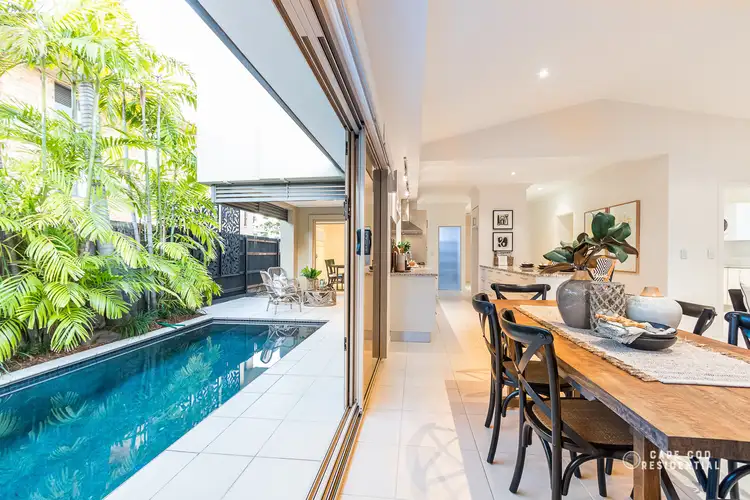 49 Smallman Street, Bulimba QLD 4171