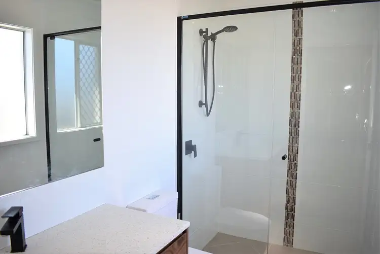 Sixth view of Homely house listing, 2 CHESHIRE STREET, Pallara QLD 4110