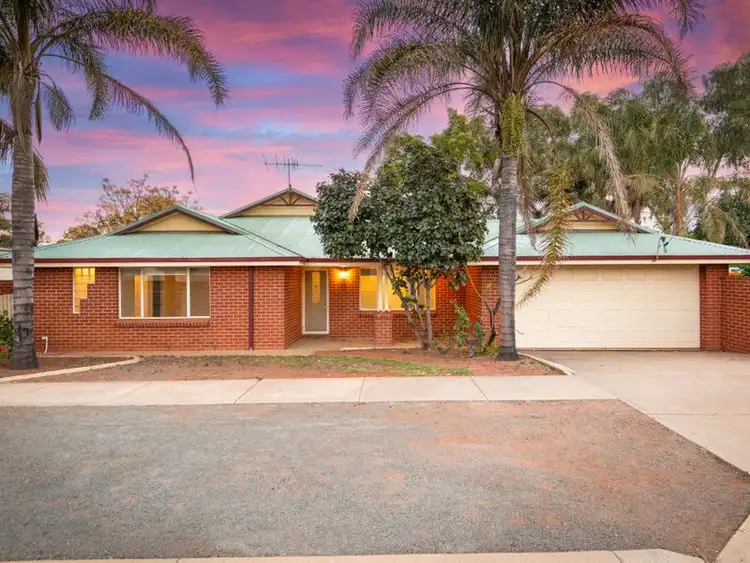 30A Hare Street, Lamington WA 6430