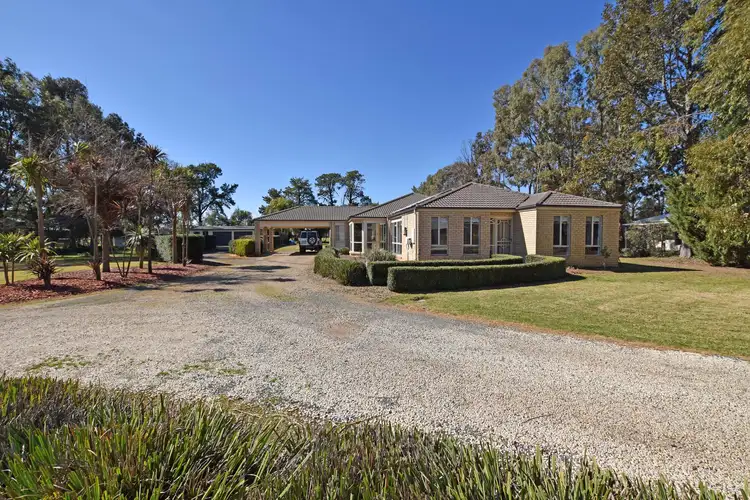 19 Amarco Lane, Kyabram VIC 3620