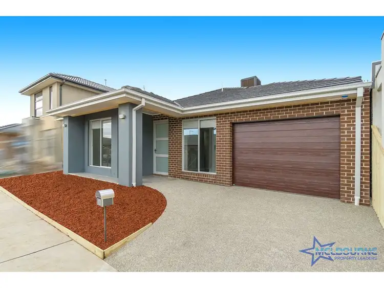 Sixth view of Homely house listing, 8 Rathdowne Drive, Mickleham VIC 3064