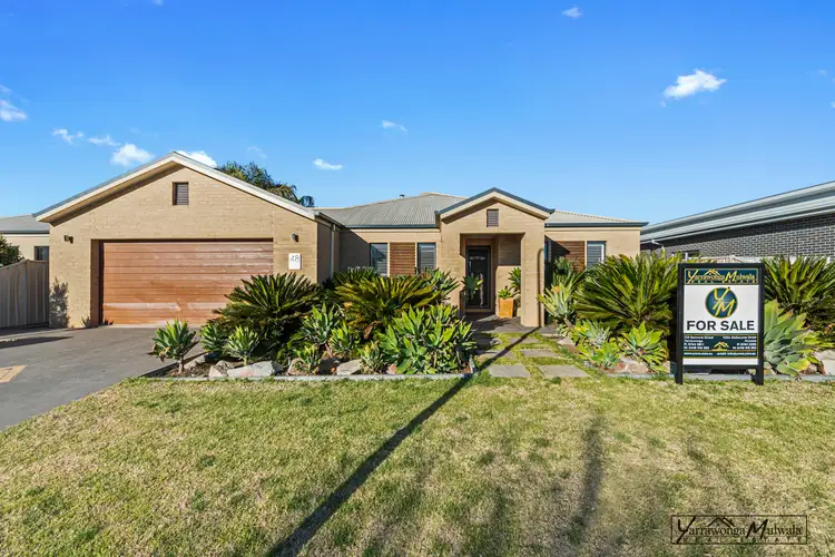 Main view of Homely house listing, 48 Kathryn Crescent, Yarrawonga VIC 3730