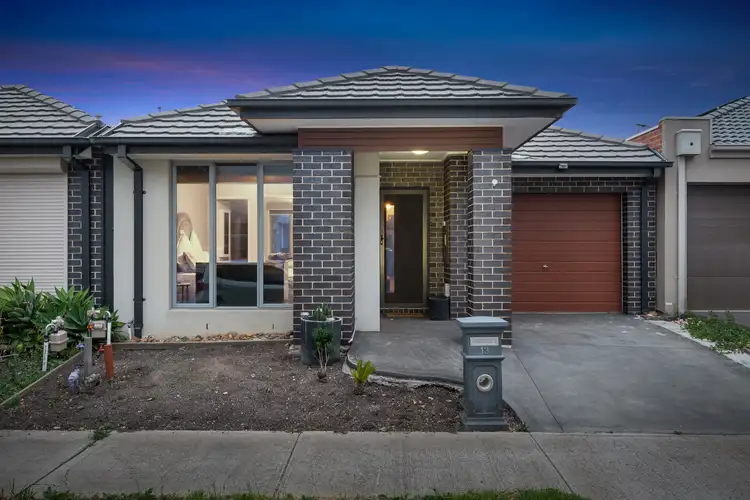 13 Nundroo Crescent, Wollert VIC 3750