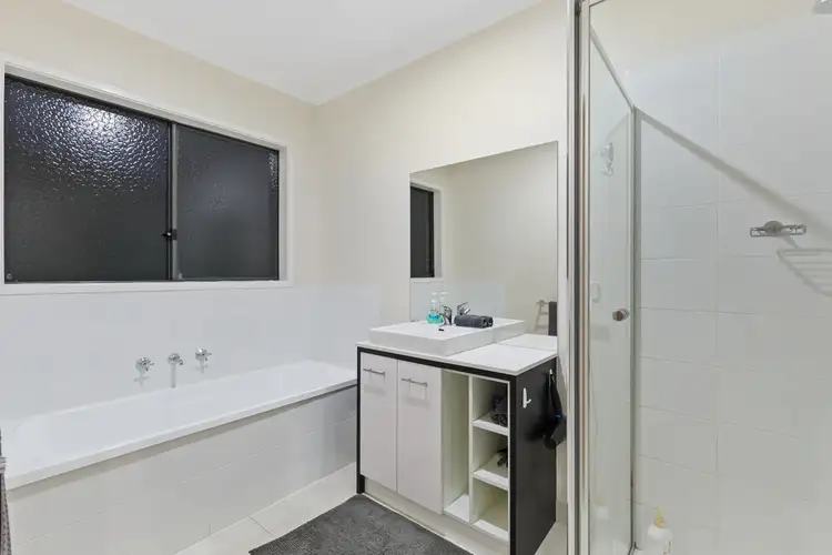 Sixth view of Homely house listing, 5 Peppin Court, Doreen VIC 3754