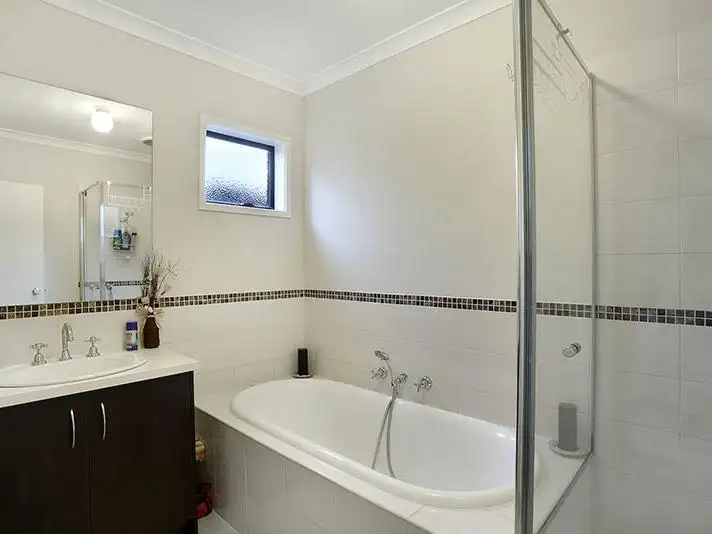 Fifth view of Homely house listing, 4 Rippon Lea Parade, Mernda VIC 3754