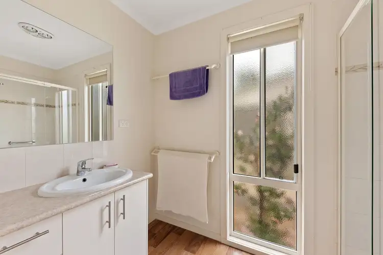 Fourth view of Homely unit listing, 11/1-11 Furness Street, Kangaroo Flat VIC 3555
