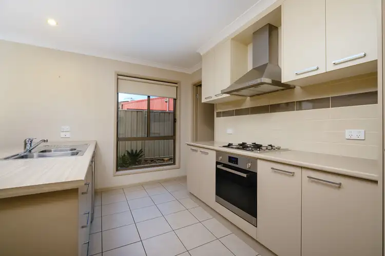 Third view of Homely house listing, 6 DAINTREE WAY, Wodonga VIC 3690