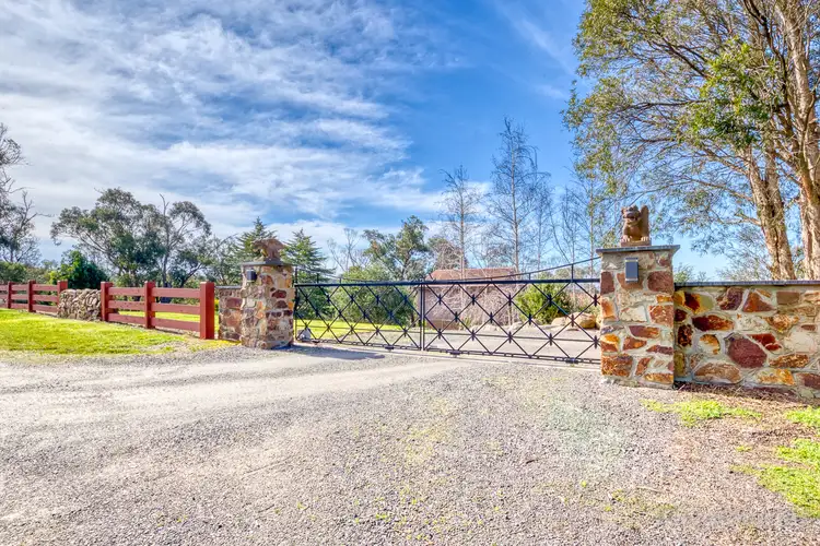 35 Carpenter Road, Beaconsfield Upper VIC 3808