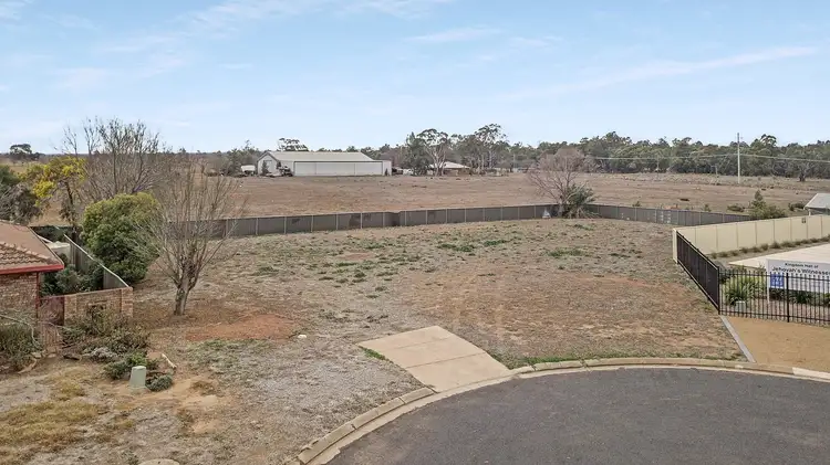 15 Chifley Drive, Dubbo NSW 2830