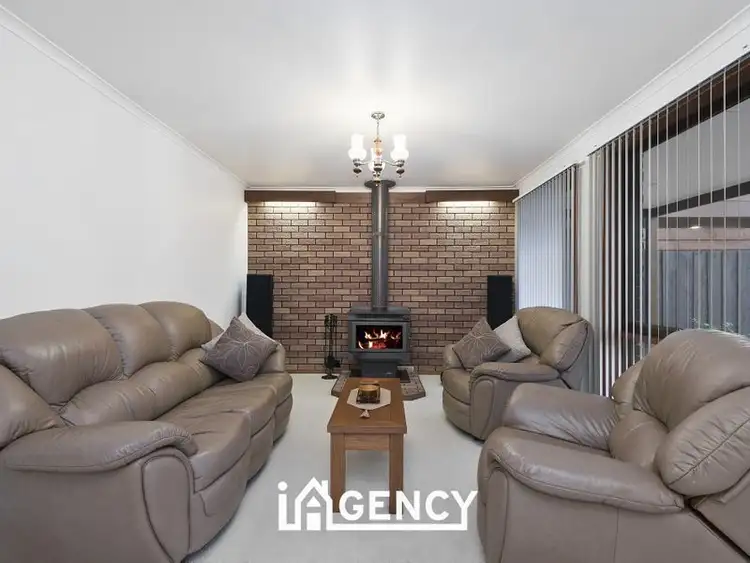 Sixth view of Homely house listing, 1 Elmore Court, Endeavour Hills VIC 3802