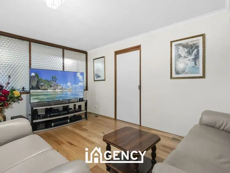Sixth view of Homely house listing, 4 Venice Gardens, Endeavour Hills VIC 3802