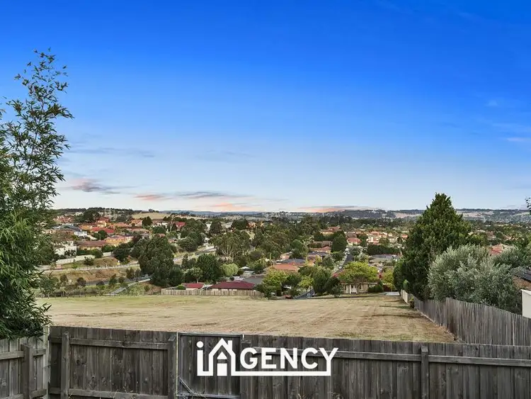 Main view of Homely townhouse listing, 17/5 Piney Ridge, Endeavour Hills VIC 3802