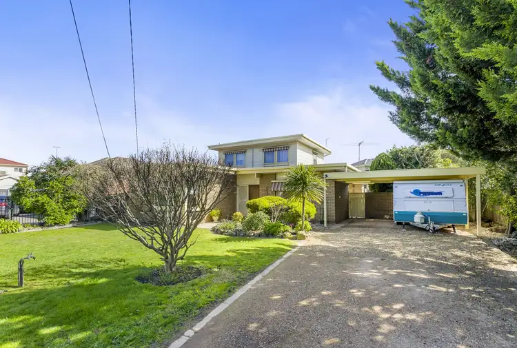 4A Browns Road, Clayton VIC 3168