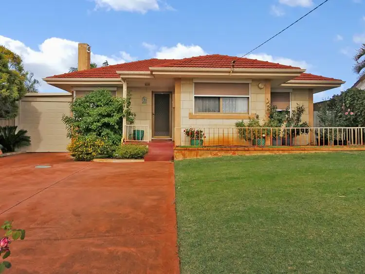 154 Broun Avenue, Embleton WA 6062