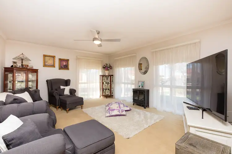 Sixth view of Homely house listing, 6 Arielle Court, Mildura VIC 3500