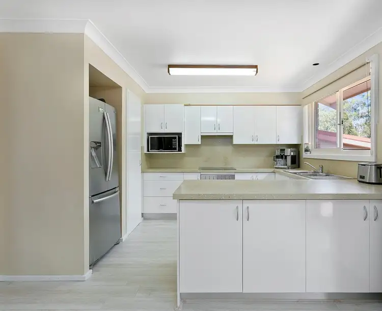 2 Bimbai Close, Bangor NSW 2234