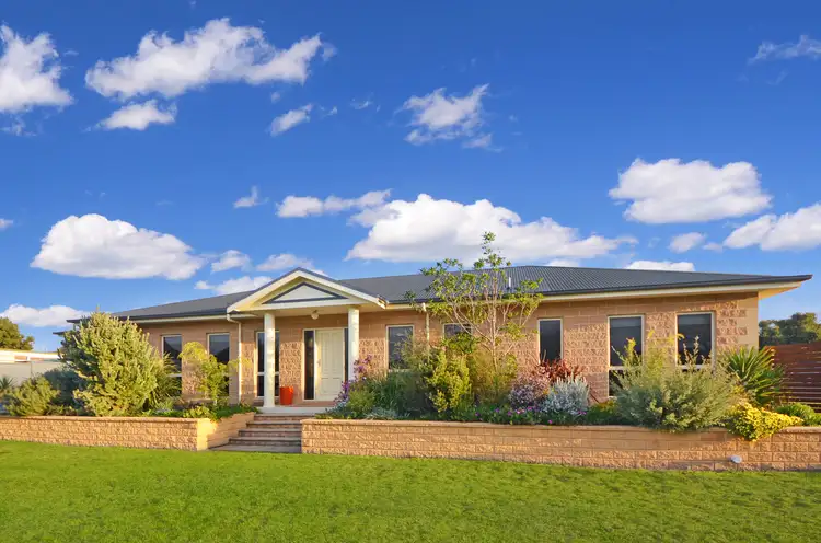 1 Myuna Court, Portland VIC 3305