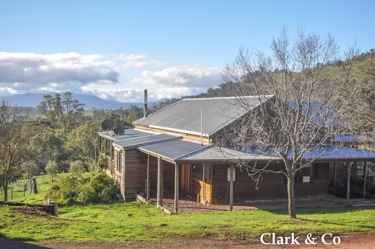 480 Monkey Gully Road, Mansfield VIC 3722