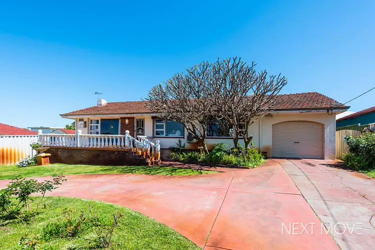 141 North Lake Rd, Willagee WA 6156
