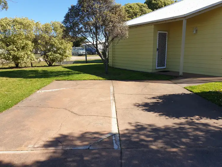 Sixth view of Homely studio listing, Cottage 6/Big 4 Whiters St , VIC 3909, Lakes Entrance VIC 3909