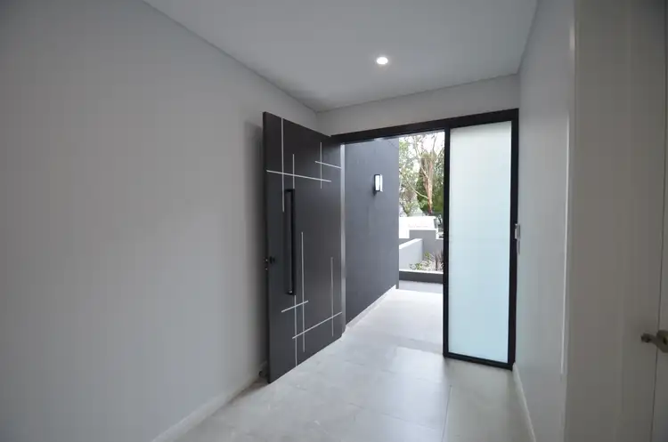 41b Ogilvy Street, Peakhurst NSW 2210
