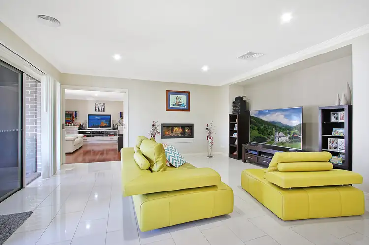 Third view of Homely house listing, 7 Deakin Place, Thurgoona NSW 2640