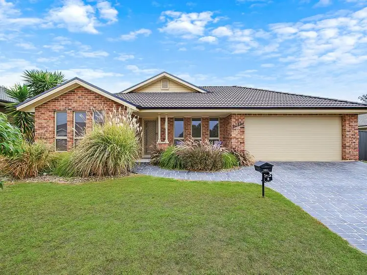 Main view of Homely house listing, 8 Honeyeater Circuit, Thurgoona NSW 2640